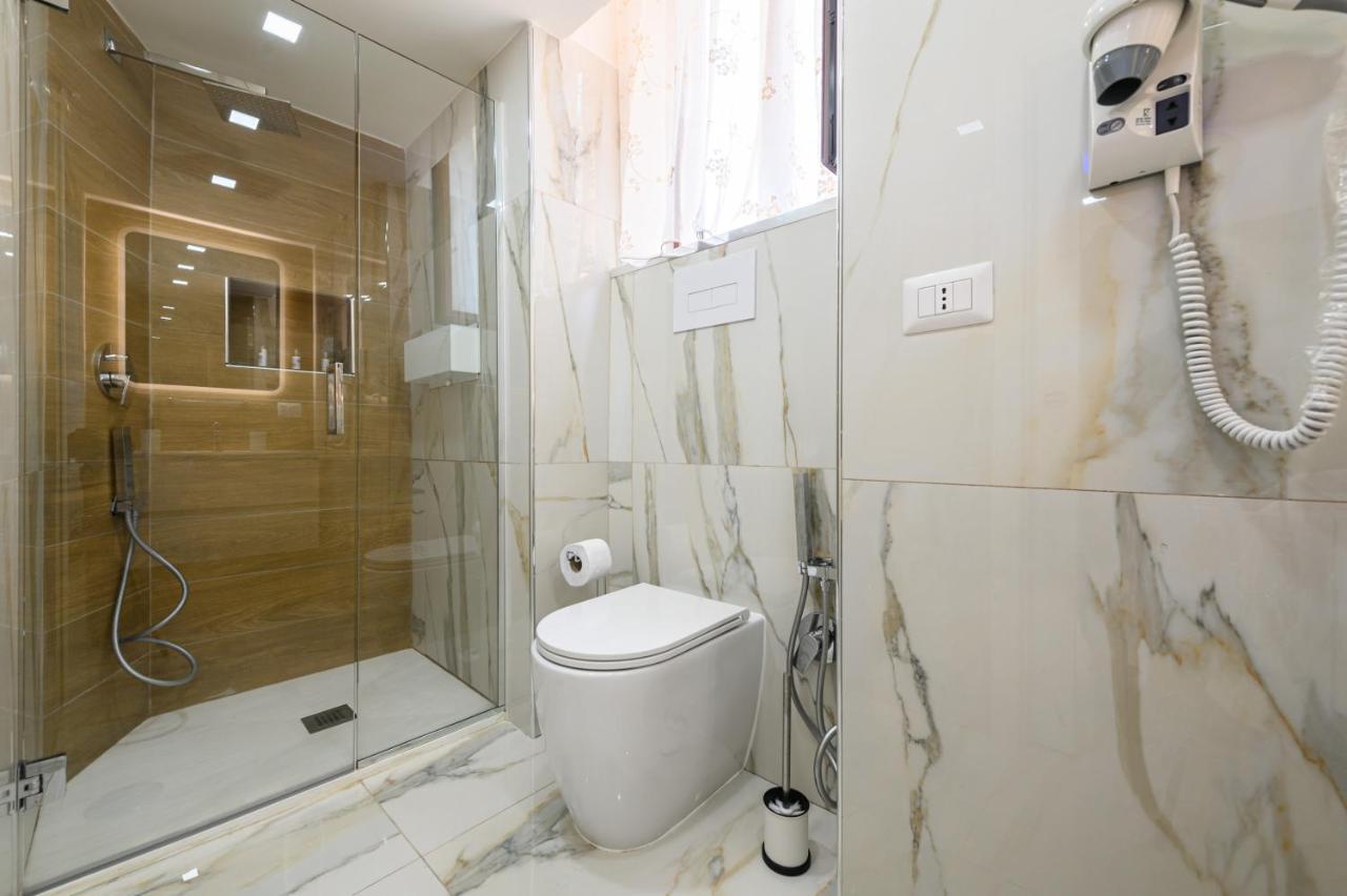La Magnifica Napoli Apartments Gold House Exterior foto